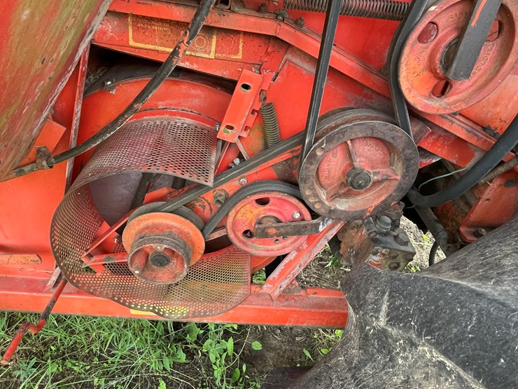 massey-ferguson-510-image-30