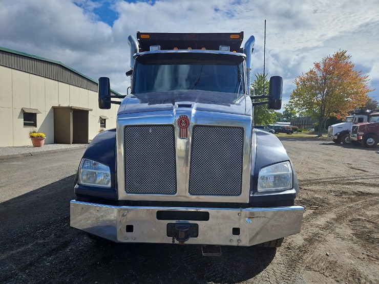2016-kenworth-t880-image-8