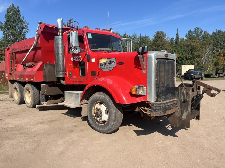 2007-peterbilt-367-image-7