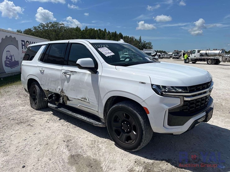 2022-chevrolet-tahoe-image-2