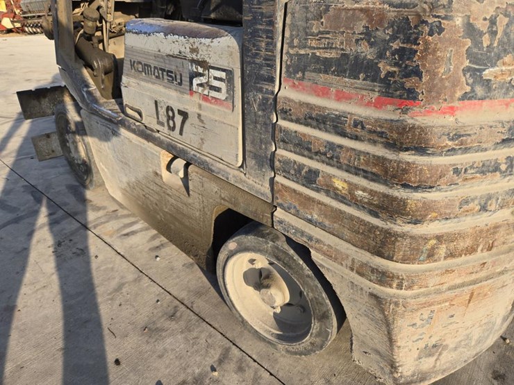 1994-komatsu-fg25st-11-image-17