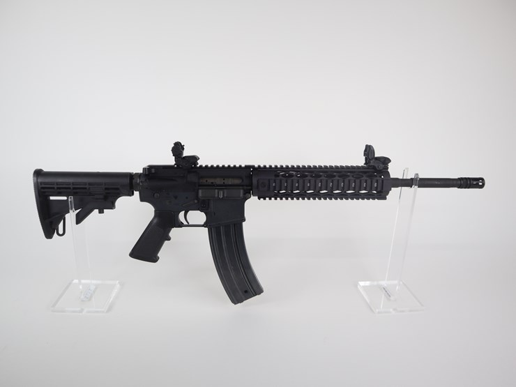#77-•-#733-•-spike's-tactical-st-15-cal-300-aac-blackout-rifle-image-1
