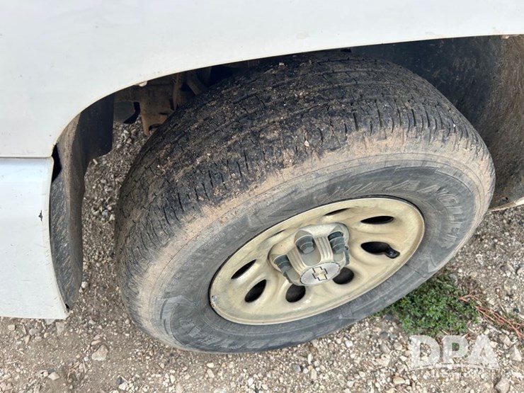 2008-chevrolet-silverado-image-10