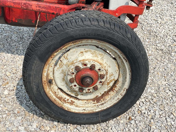 ford-8n-image-17