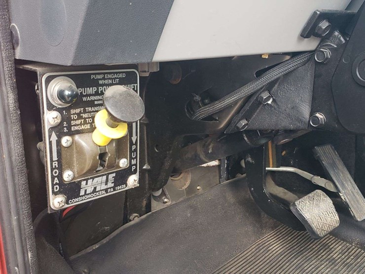 1995-freightliner-fl80-image-15