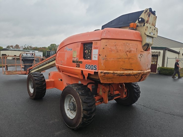 2006-jlg-600s-image-7
