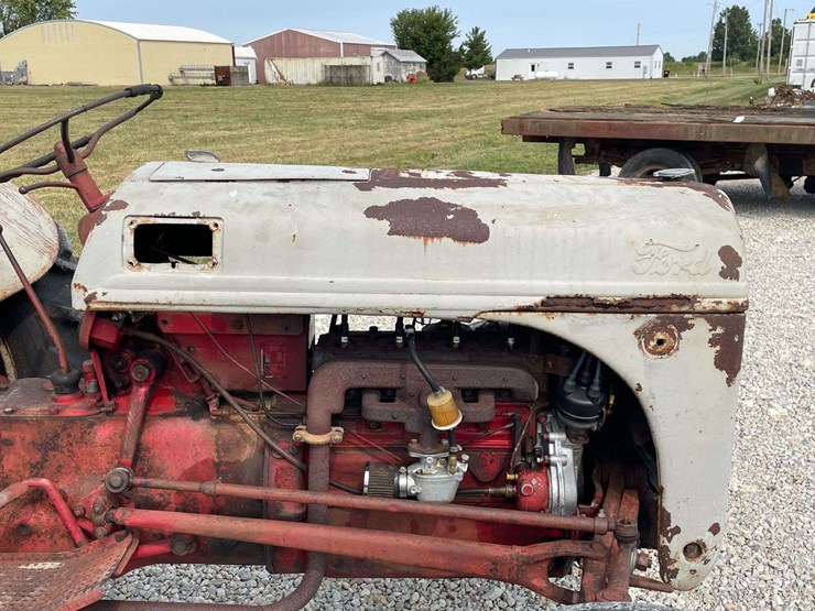 ford-8n-image-24