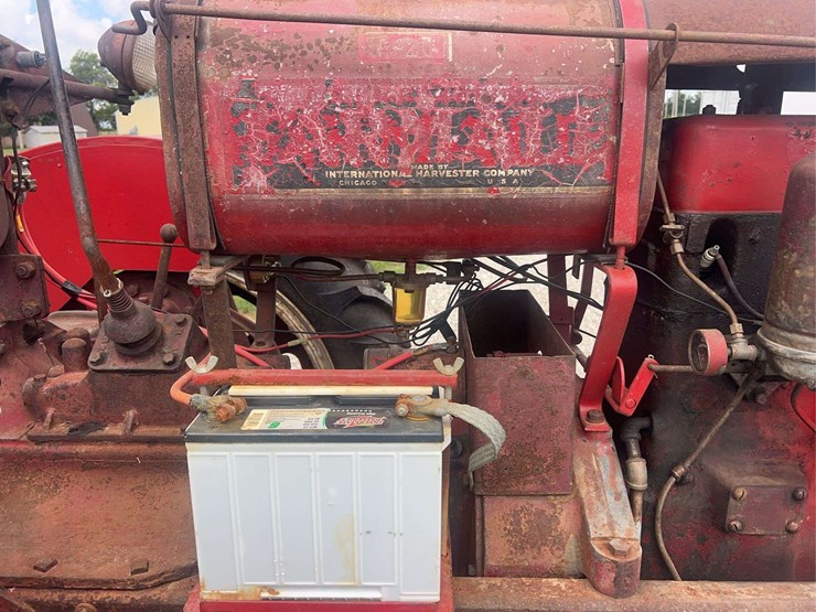 farmall-f-20-image-13