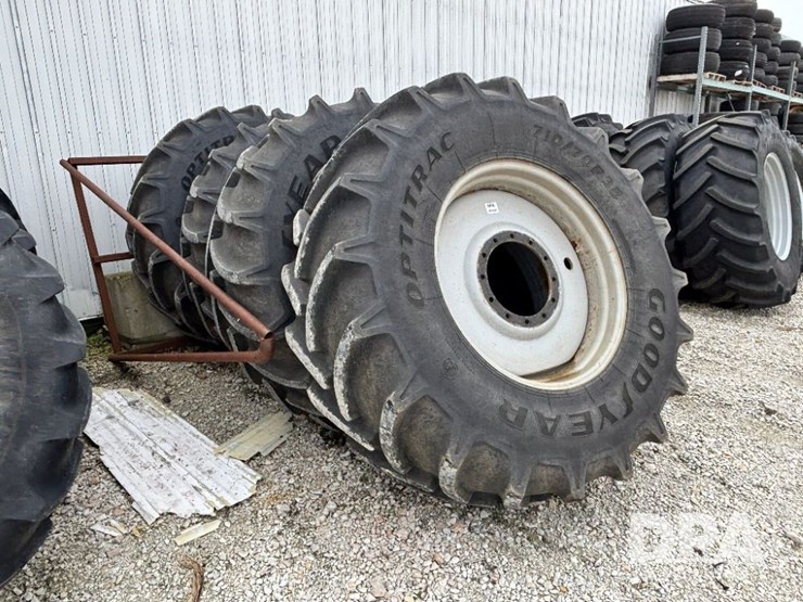 good-year-flotation-tires-(gp11559)-image-3