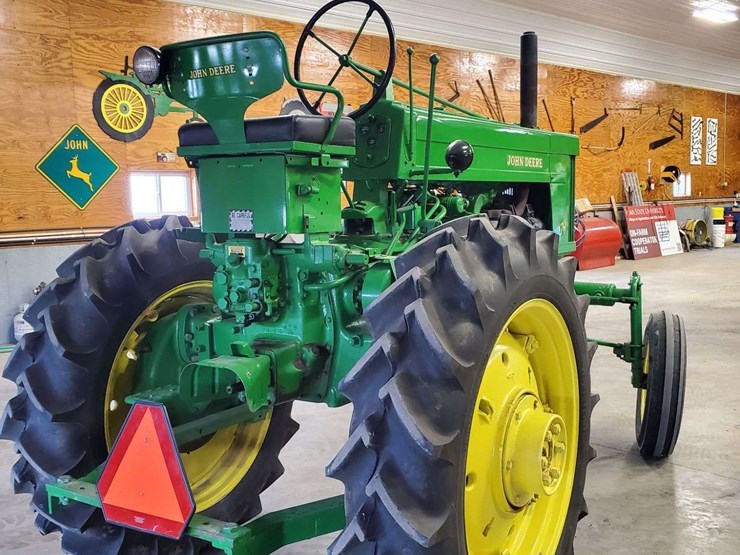 1954-john-deere-70-image-3