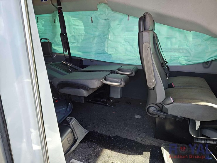 2018-ford-transit-image-27