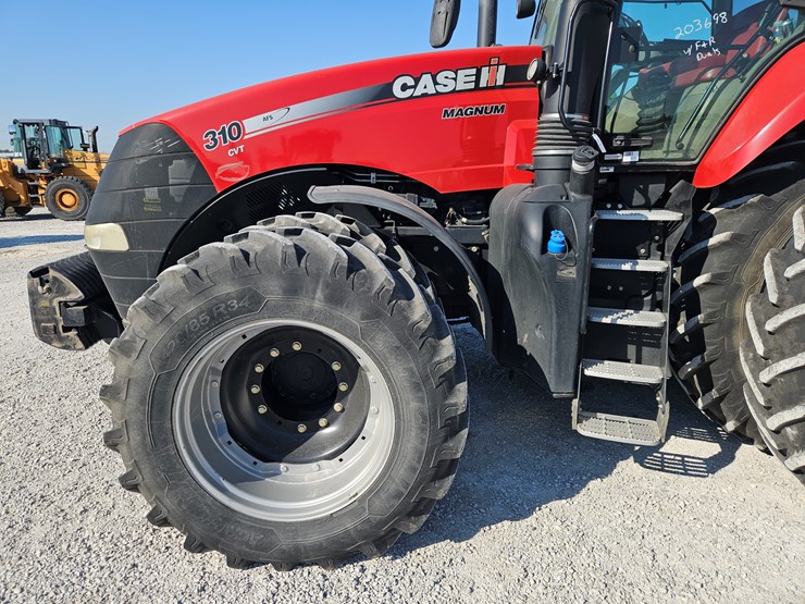 2019-case-ih-magnum-310-image-5