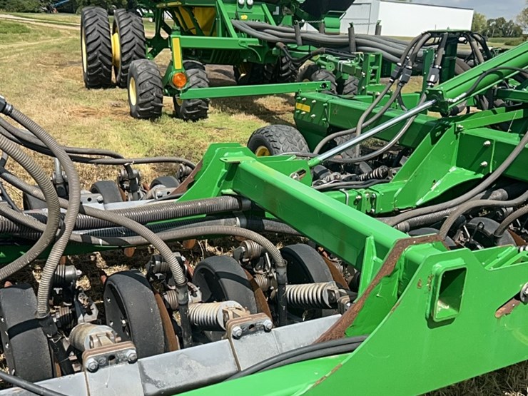john-deere-1890-image-9