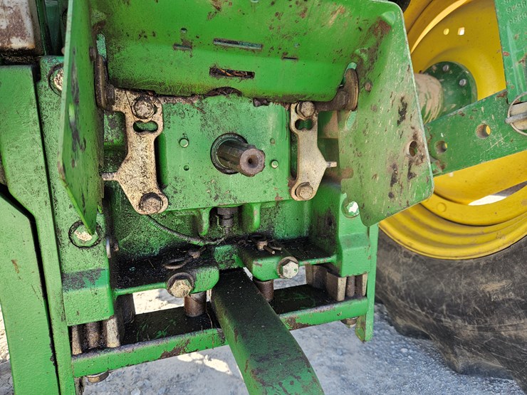 2004-john-deere-6320-image-16