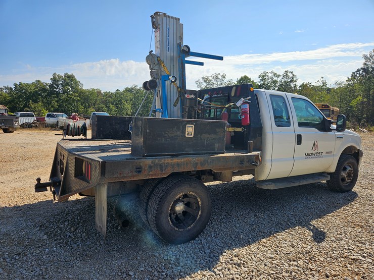 2006-ford-f350-image-15