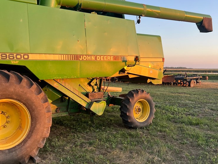 1995-john-deere-9600-image-6