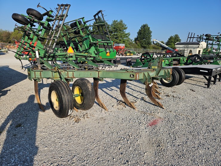 john-deere-915-image-8