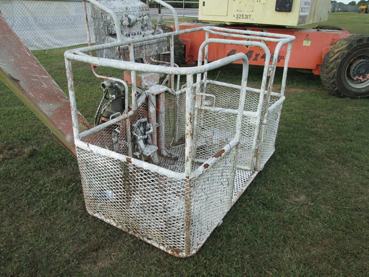 2000-jlg-120sxj-image-44
