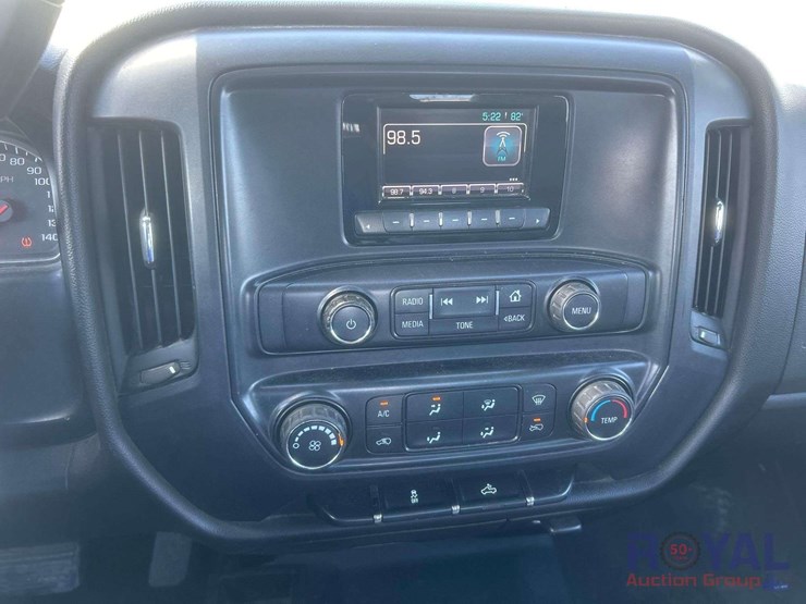2015-chevrolet-silverado-image-20