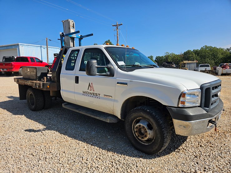 2006-ford-f350-image-21