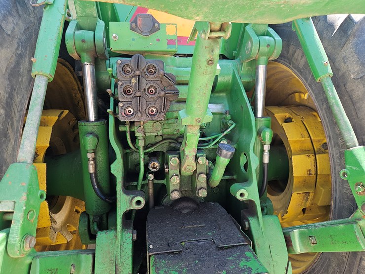 1995-john-deere-8300-image-16