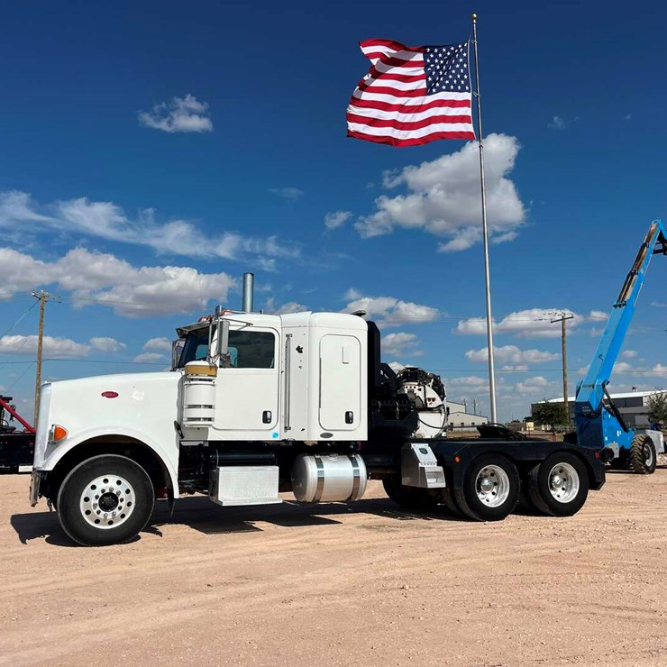 2010 PETERBILT 367
