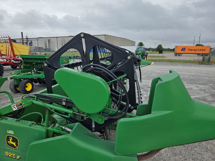 2002-john-deere-925f-image-12