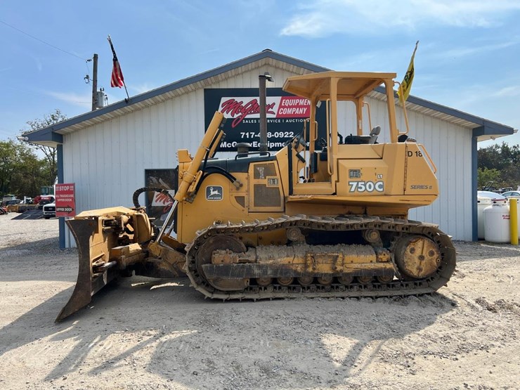 deere-750c-image-1