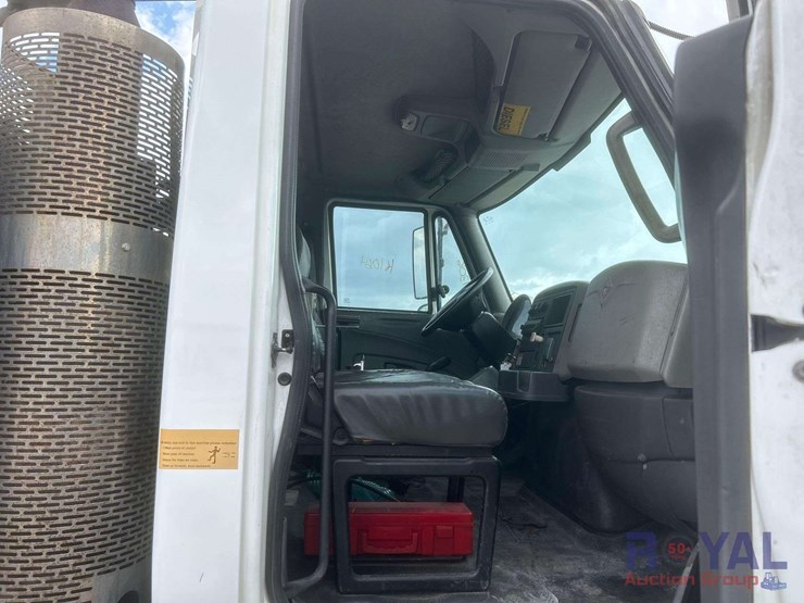 2012-international-workstar-7400-image-67