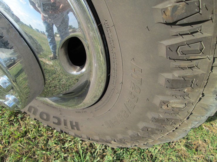 1997-dodge-3500-image-12