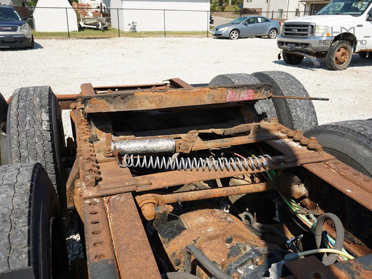 2007-international-transtar-8600-image-36