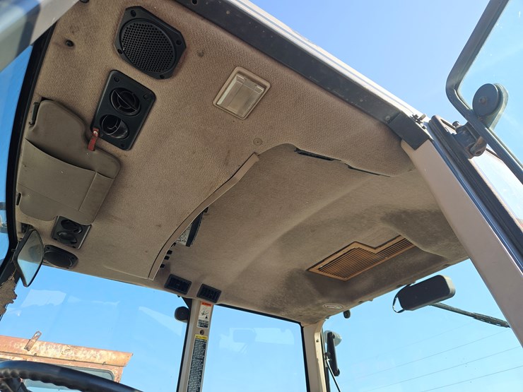 kubota-m126x-image-4