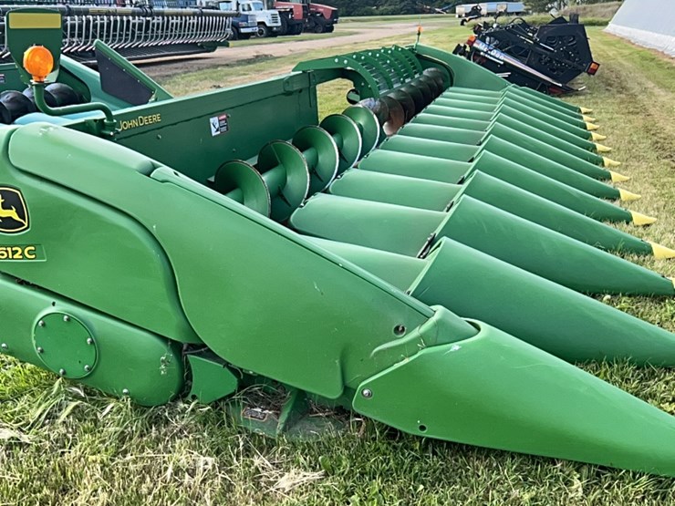 john-deere-612c-image-2