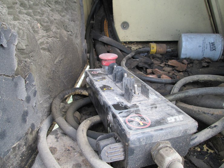 2000-jlg-120sxj-image-21