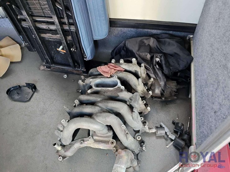 2016-ford-e450-image-27