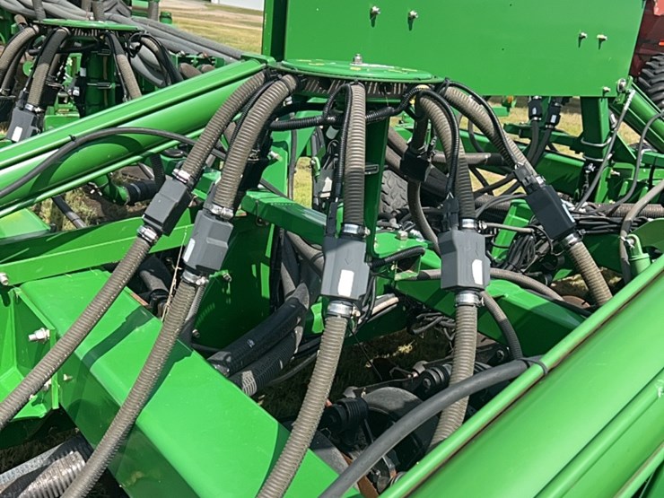 john-deere-1890-image-14