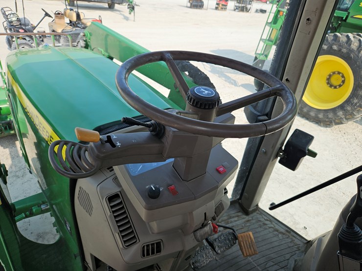 2011-john-deere-7230-image-12