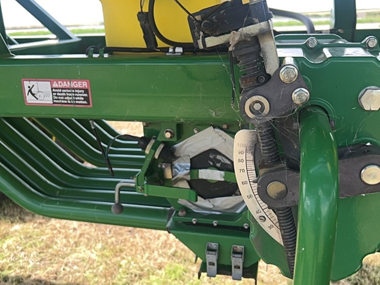 john-deere-1890-image-136