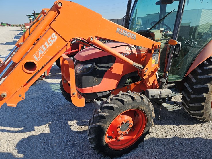 2010-kubota-m7040-image-4
