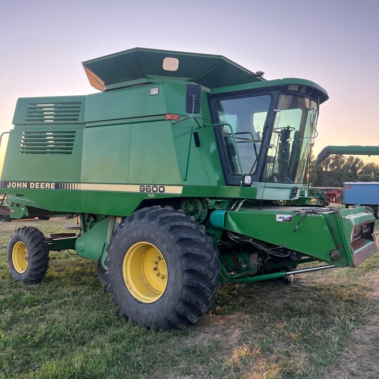 1995 JOHN DEERE 9600