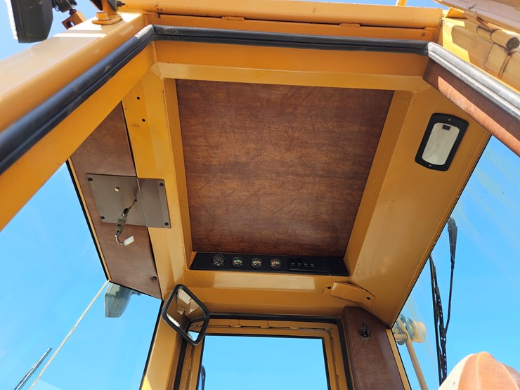 case-621b-image-14