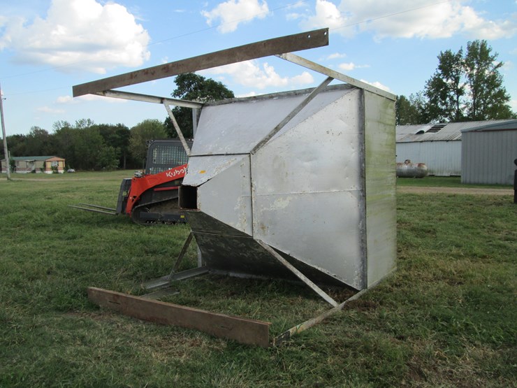 #29293-•-overhead-feed-bin-image-1