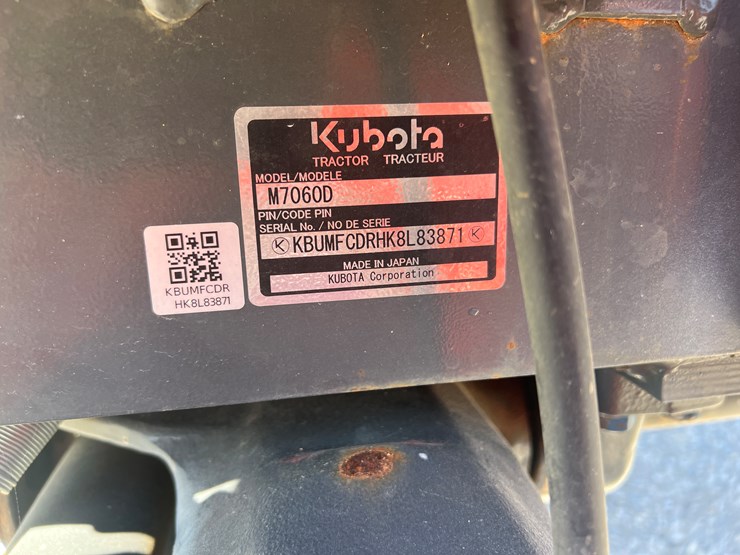 2020-kubota-m7060-image-4