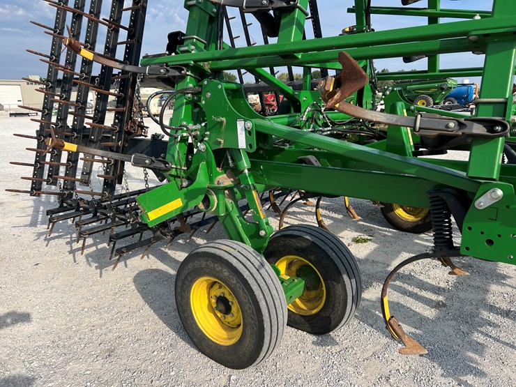 2018-john-deere-2018-image-4