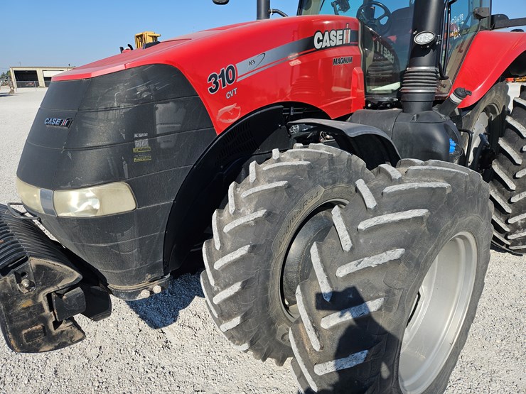 2019-case-ih-magnum-310-image-4