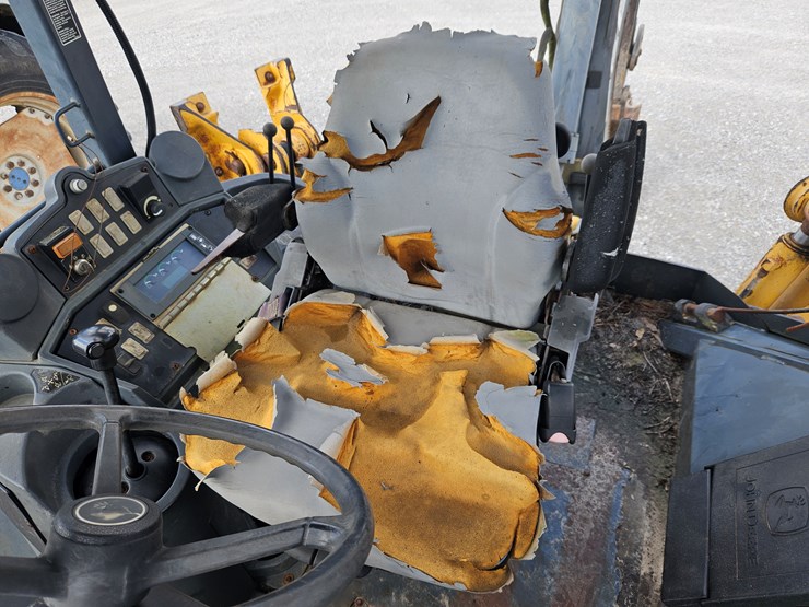 2007-deere-310j-image-19
