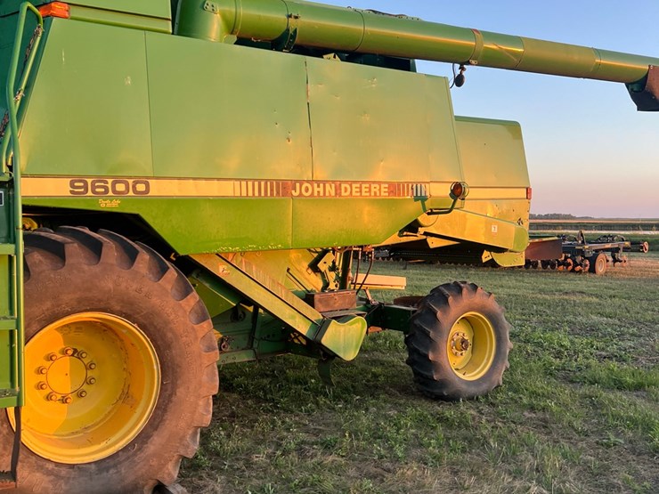 1995-john-deere-9600-image-7
