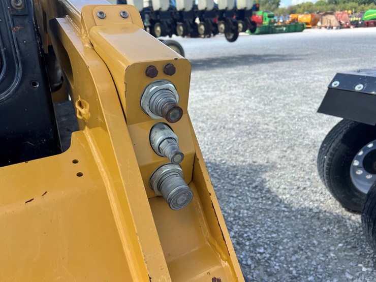 caterpillar-259d-image-4