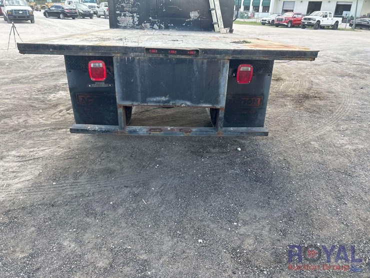 2003-ford-f750-image-16