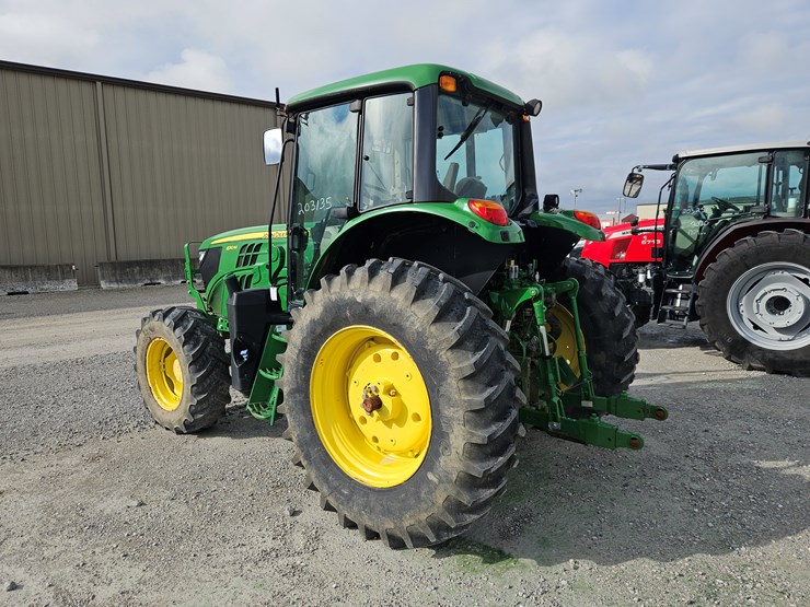 2019-john-deere-6110m-image-11